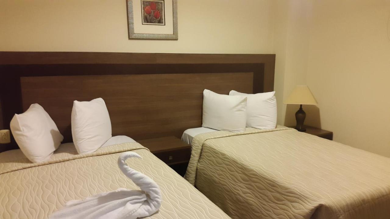 Atlantic Blue Hotel Guayaquil Exterior photo